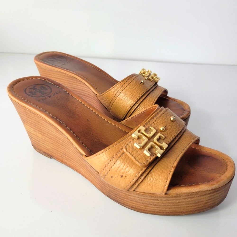 Tory Burch Wedges Size 9.5 Tan